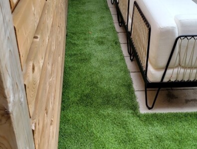 Gazon synthétique pour une terrasse